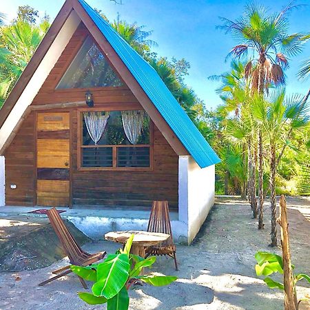 Kin Resort Lodge Maya Beach 외부 사진