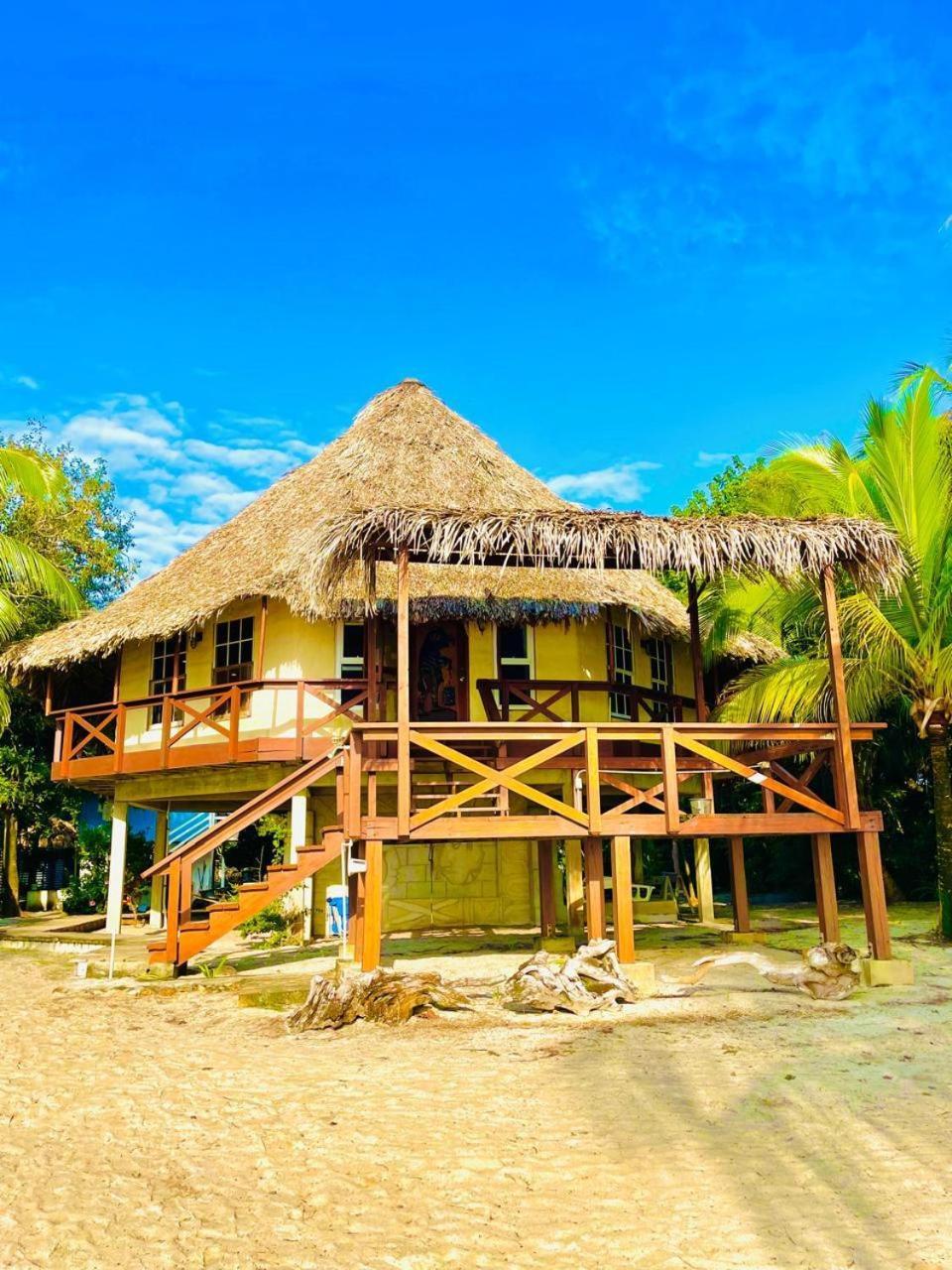 Kin Resort Lodge Maya Beach 외부 사진