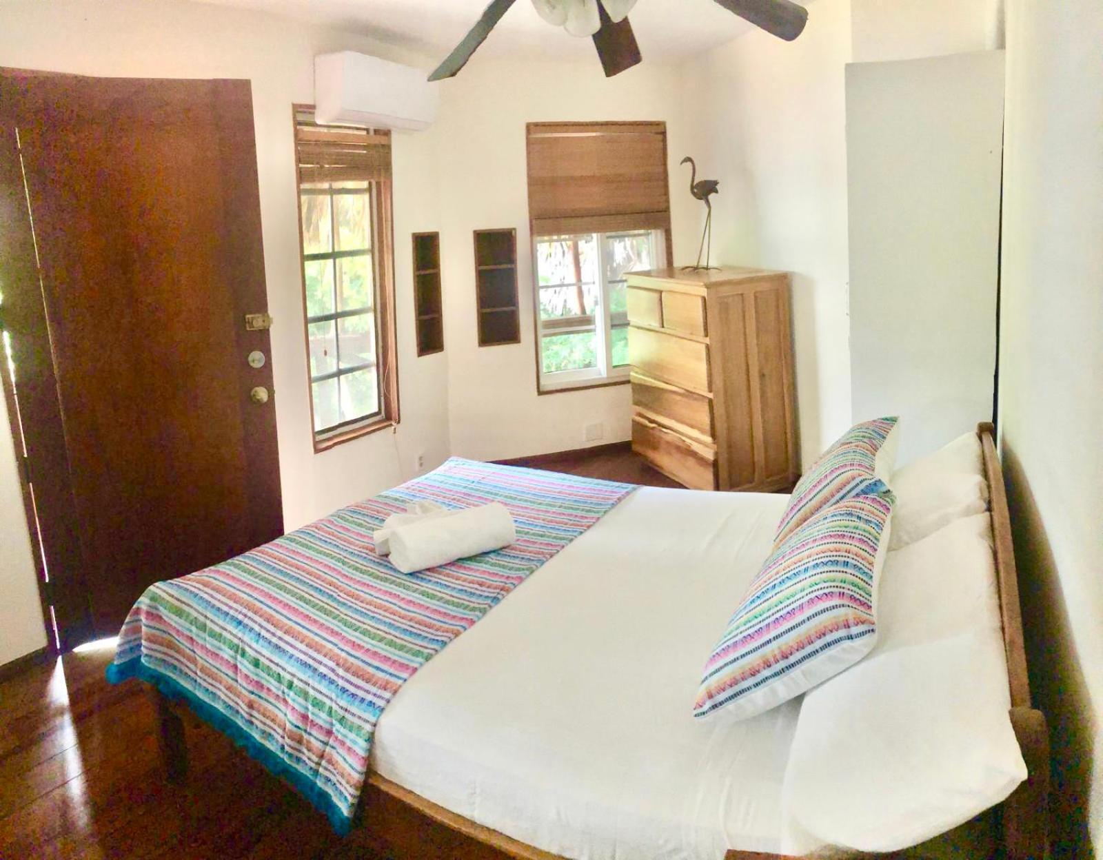 Kin Resort Lodge Maya Beach 외부 사진