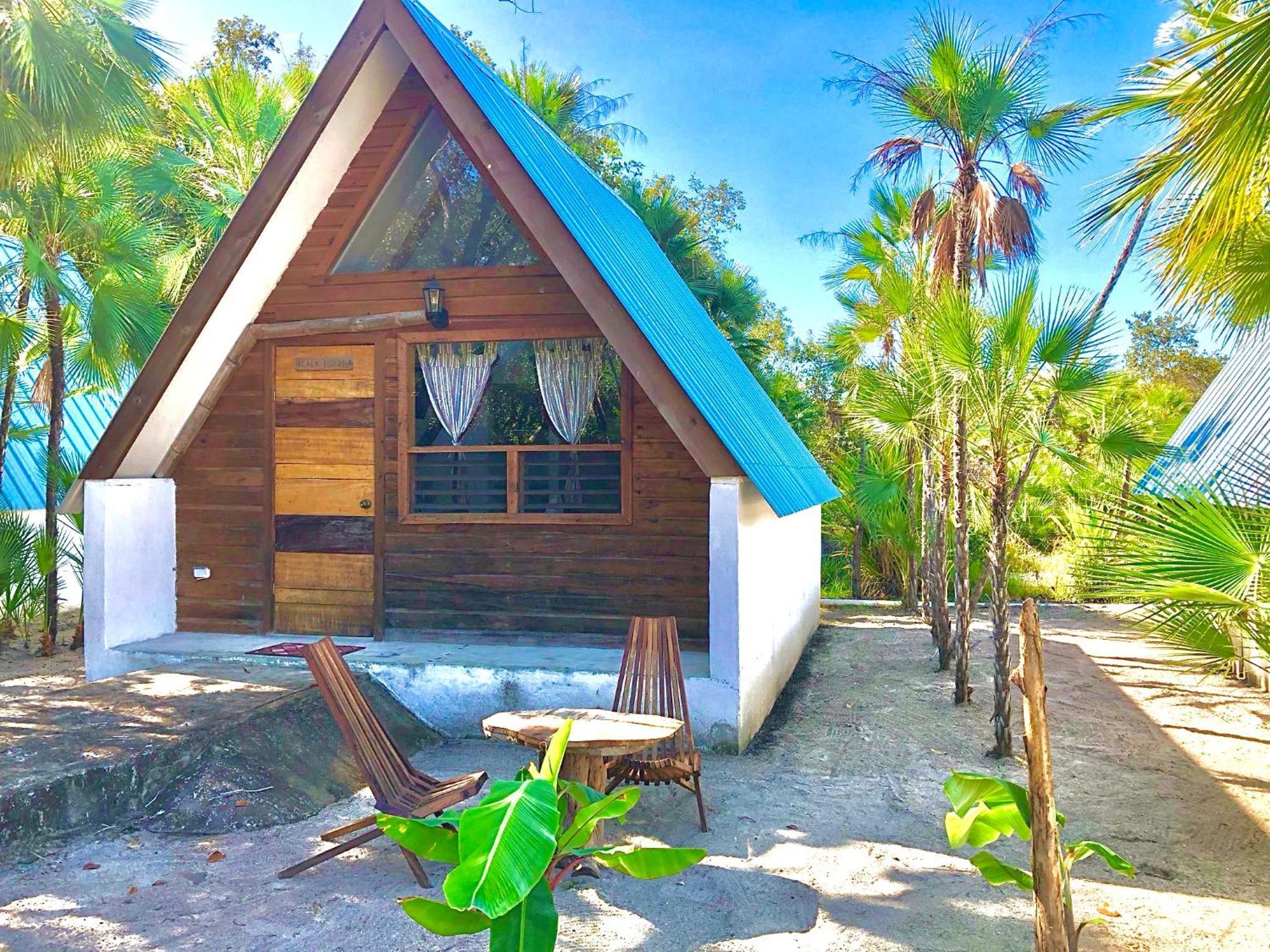 Kin Resort Lodge Maya Beach 외부 사진