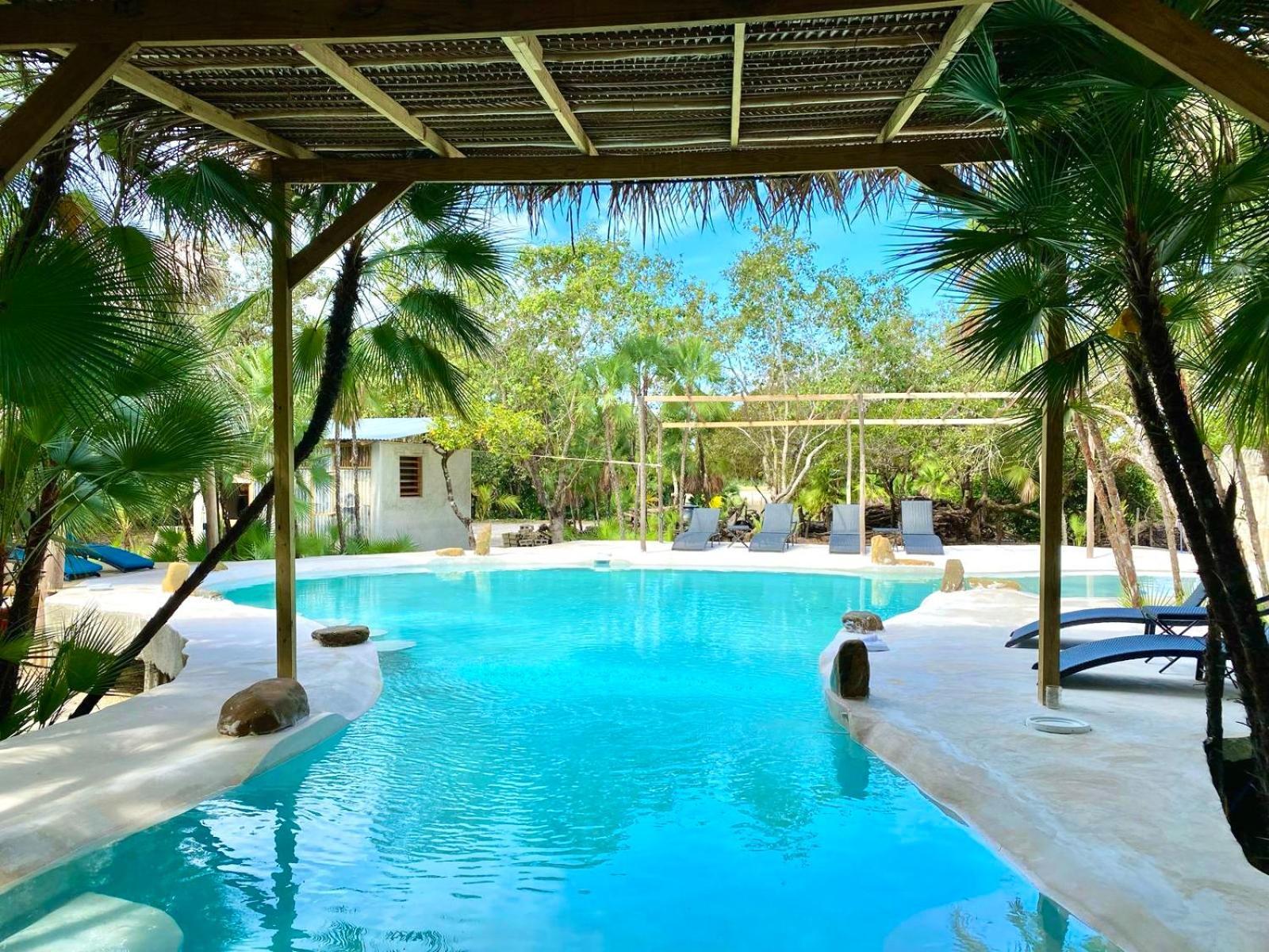 Kin Resort Lodge Maya Beach 외부 사진
