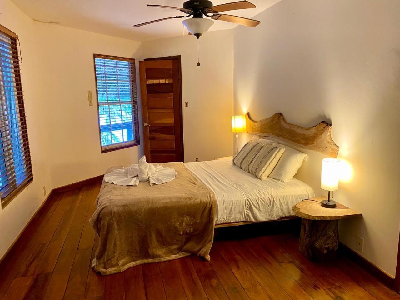 Kin Resort Lodge Maya Beach 외부 사진