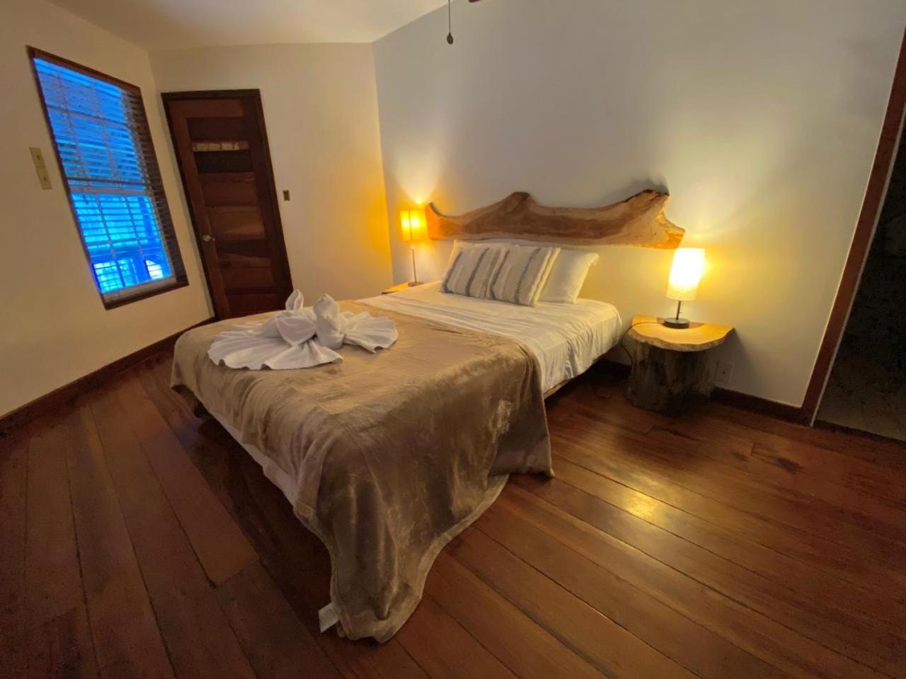 Kin Resort Lodge Maya Beach 외부 사진